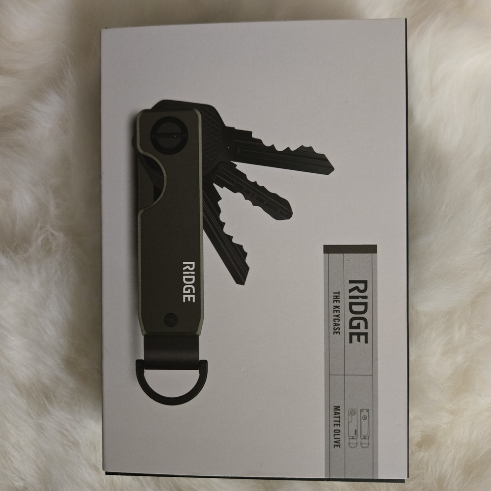 Ridge KeyCase with Secure Key System - Picture 2 of 5